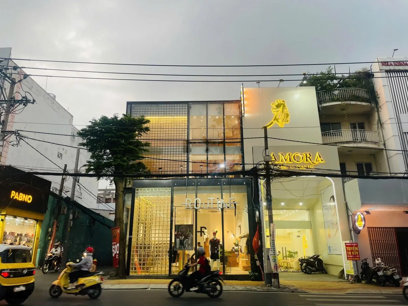 Bán nhà mặt tiền 4 tầng Võ Văn Ngân đang cho thuê 80 triệu/ 1 tháng