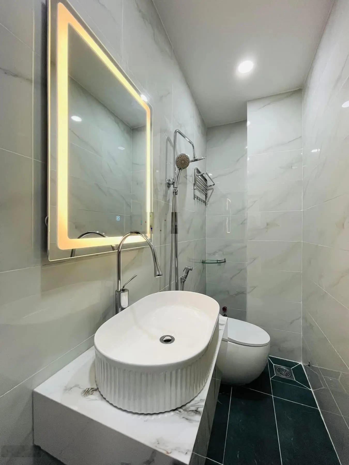 LÊN SÓNG NHÀ HẺM Ô TÔ 5M-NHIÊU TÂM QUẬN 5.Giá 2tỷ780/48m2.Cho thuê 10tr/tháng