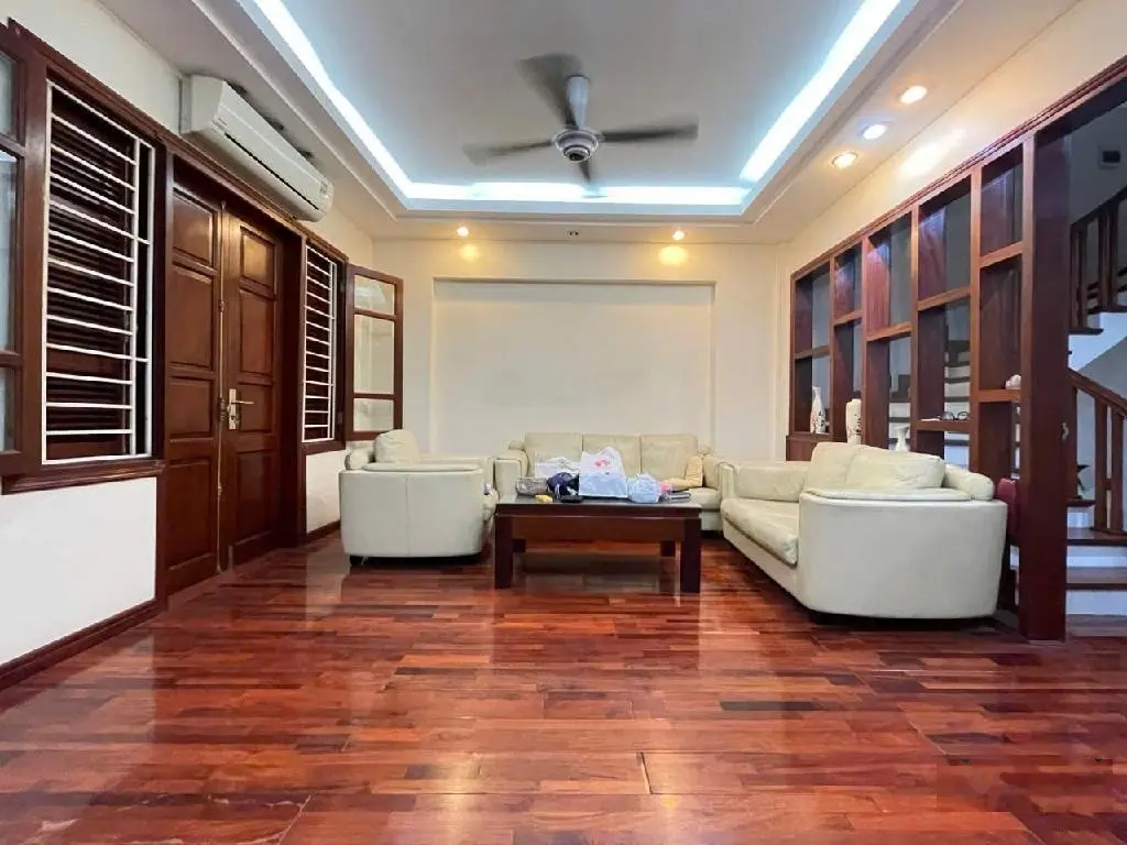 Biệt thự đẹp đẳng cấp Hoàng Mai - nội thất sang xịn - mặt tiền khủng - gara ô tô - kinh doanh - VP
