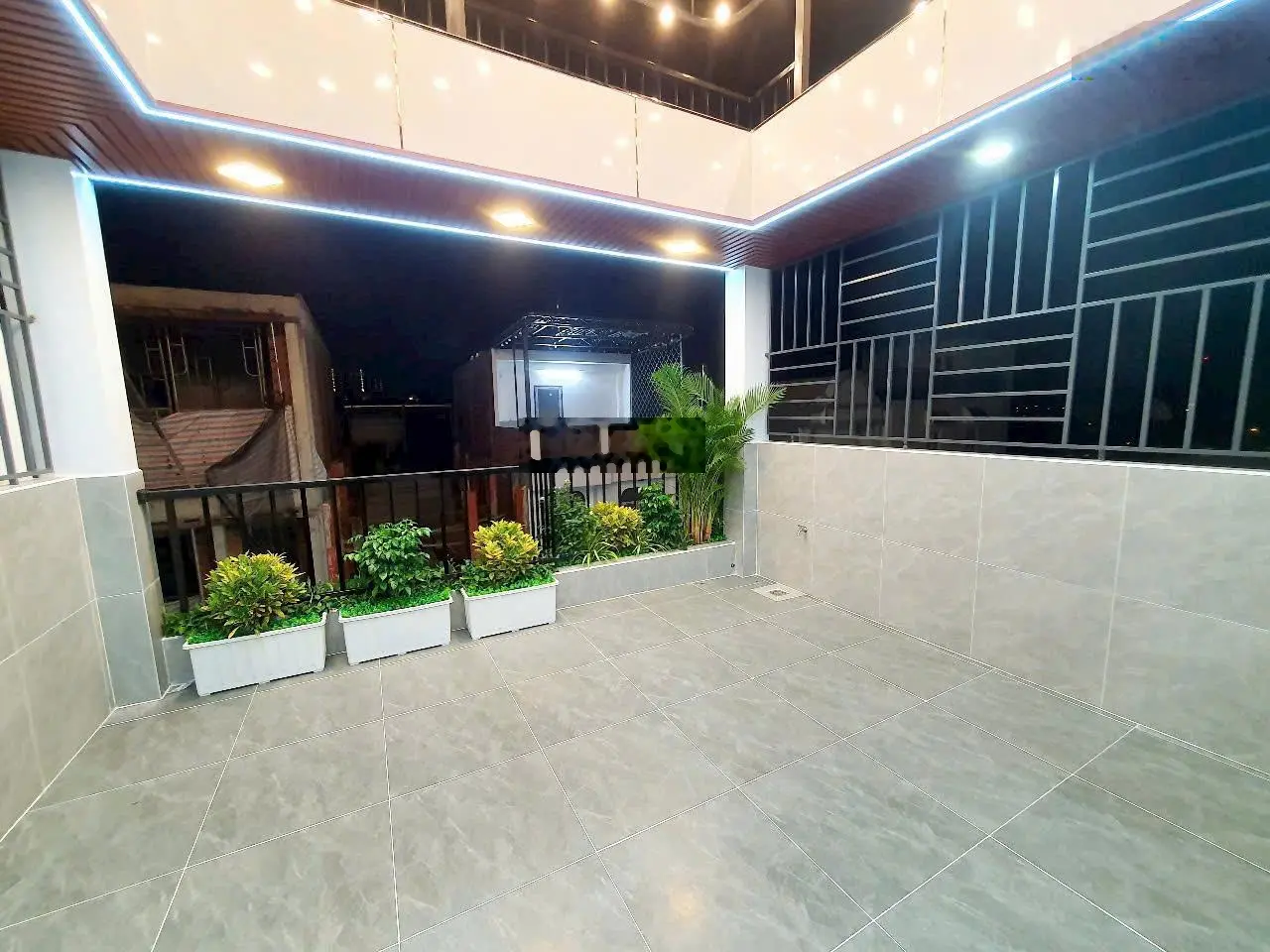 Lên sóng siêu phẩm đúc 3 lầu - hẻm xe hơi full nội thất