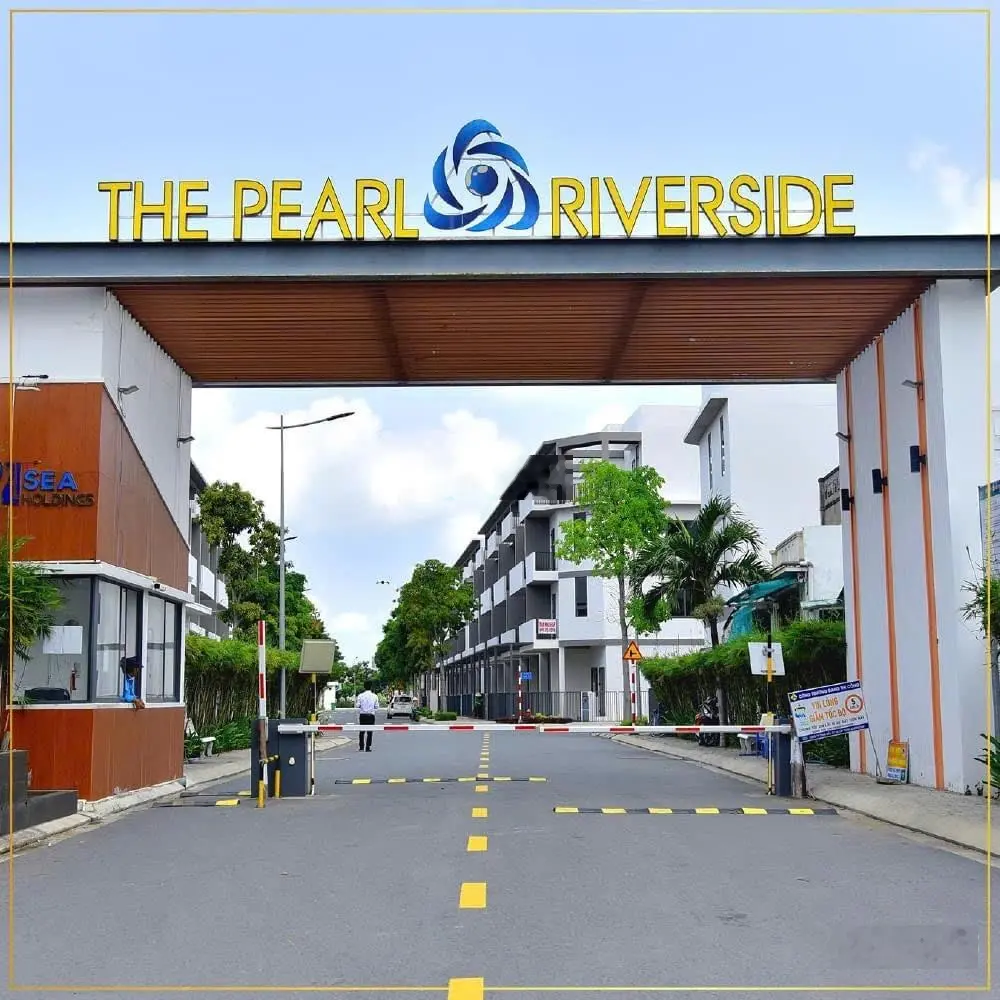 Bán nhà phố mặt tiền view sông Vàm Cỏ - sổ hồng riêng - thanh toán linh hoạt