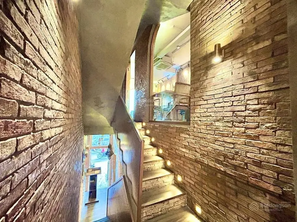Siêu đẹp bán nhà mặt phố Xuân Diệu, Tây Hồ 100m2 x 5 tầng - mặt tiền 6,5m - thông sàn - view hồ