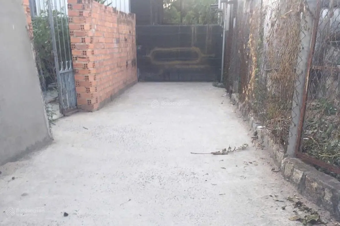 Bán nhà cấp 4 - diện tích 231m2 - 3 mặt tiền đường bê tông - tt long điền - bà rịa vũng tàu