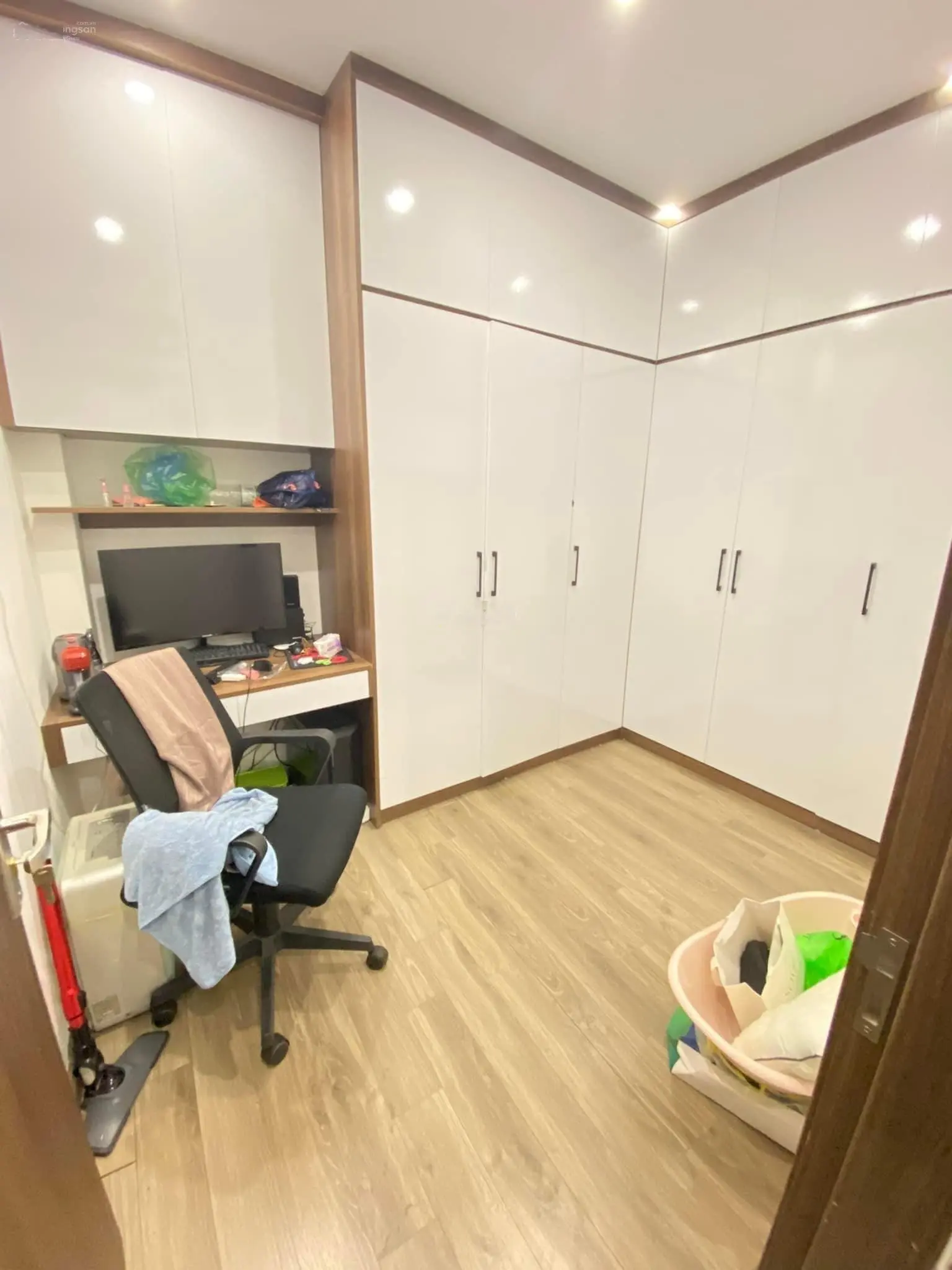 5.89 tỷ_107 trần khát chân_lô góc mới_ở ngày_34m2