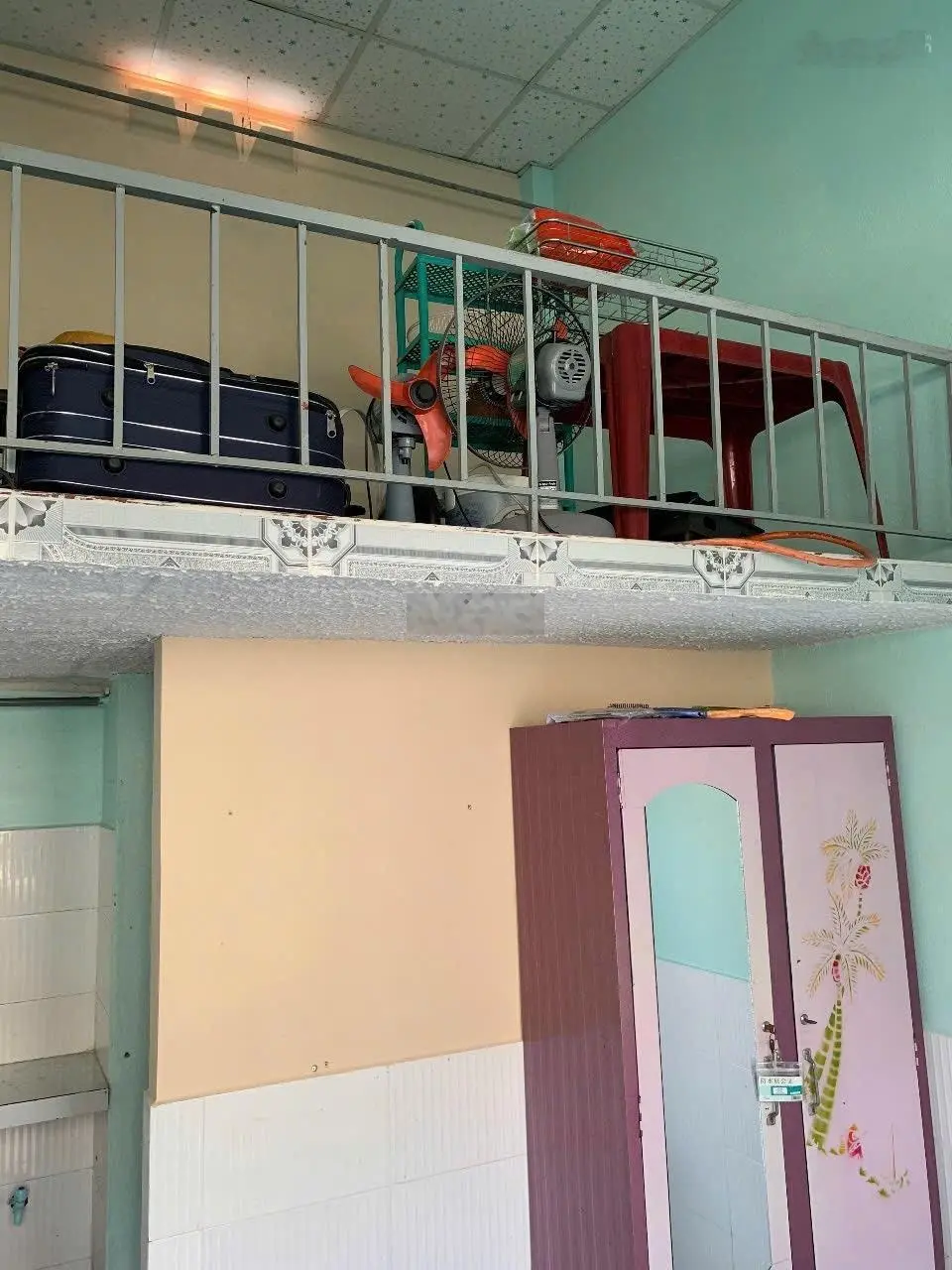 3.8 tỷ/ Bán dãy trọ gồm nhà 1T1L và 10 phòng phía sau thu nhập 10Tr/ tháng. KDC Bình Đáng