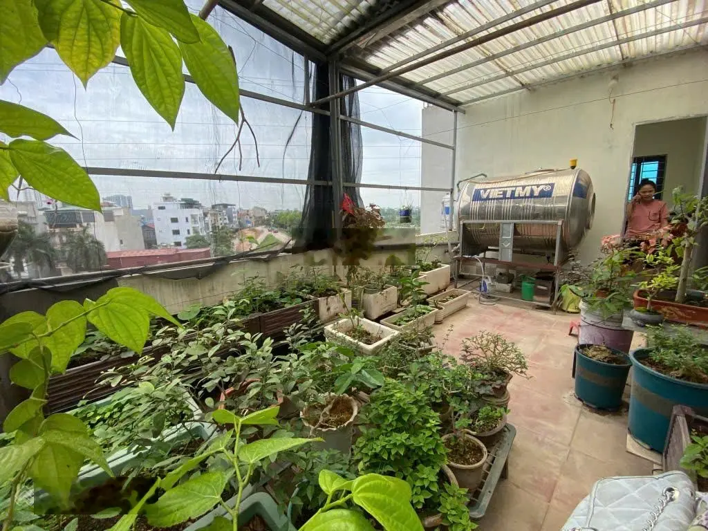 Bán nhà nội thất đẹp sát hồ điều hòa - ô tô ngay cửa - Yên Nghĩa - 5 tầng, chỉ 5,78 tỷ