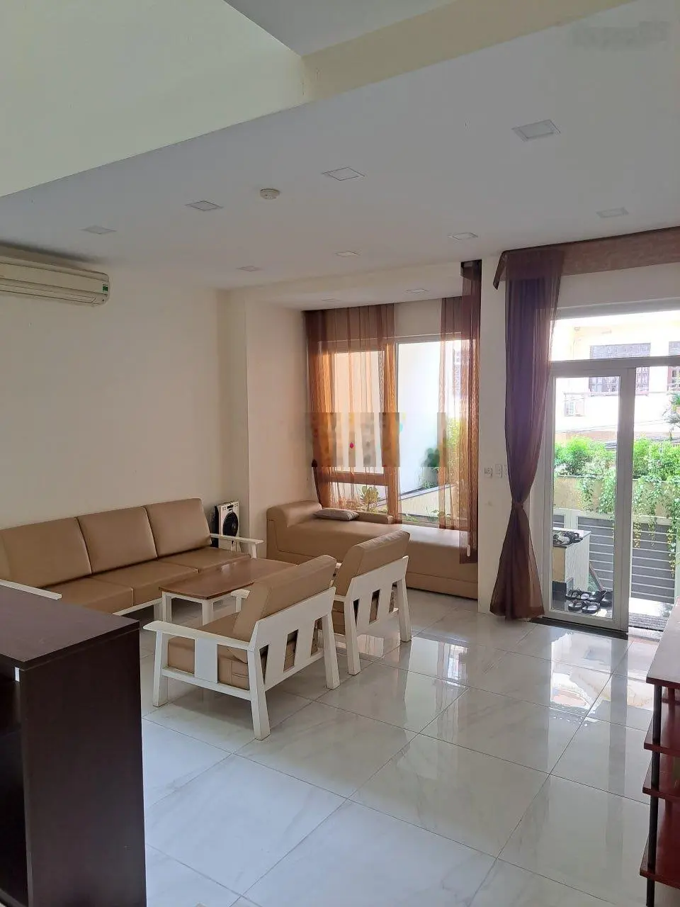 Bán biệt thự bờ sông Trần Não 16x20m, full nội thất cao cấp 30 tỷ