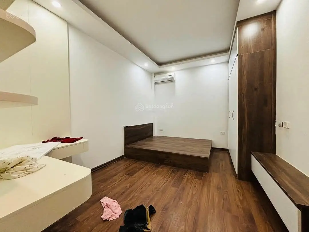 Hot! Bán nhà riêng 60m2, 10,9 tỷ, Âu Cơ, Nhật Tân, Tây Hồ, Hà Nội
