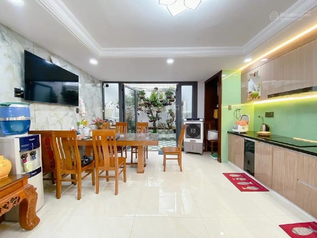 Nhà mới đón tết 4 tầng 110m2 (5x22) 2 mặt hẻm xe tải Phạm Văn Bạch thông Tân Sơn 13,5tỷ còn TL
