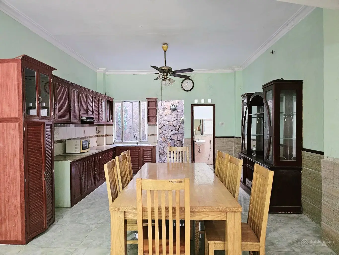 Mặt tiền đường 20m vỉa hè, 90m2, 3 tầng, đối diện siêu dự án global city, phước long b quận 9