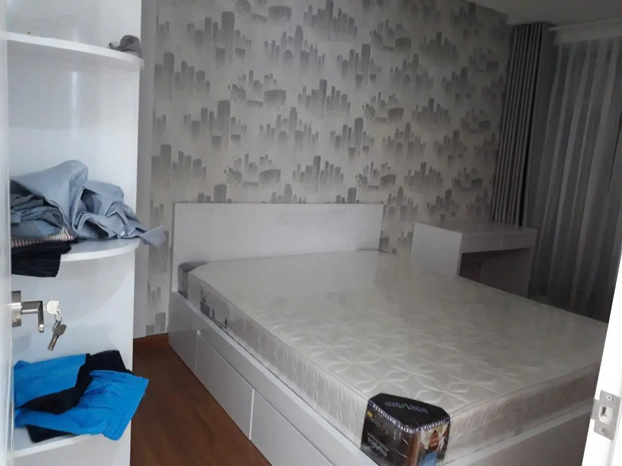 Bán Scenic Valley 3PN DT 101m2, lầu đẹp full nội thất, view hồ bơi giá 7,2 tỷ. LH: 0932 101 *** Thanh