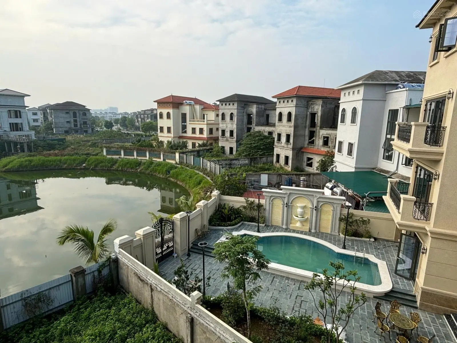 Nam An Khánh chuyển nhượng biệt thự đơn lập TT1 Vip mặt hồ