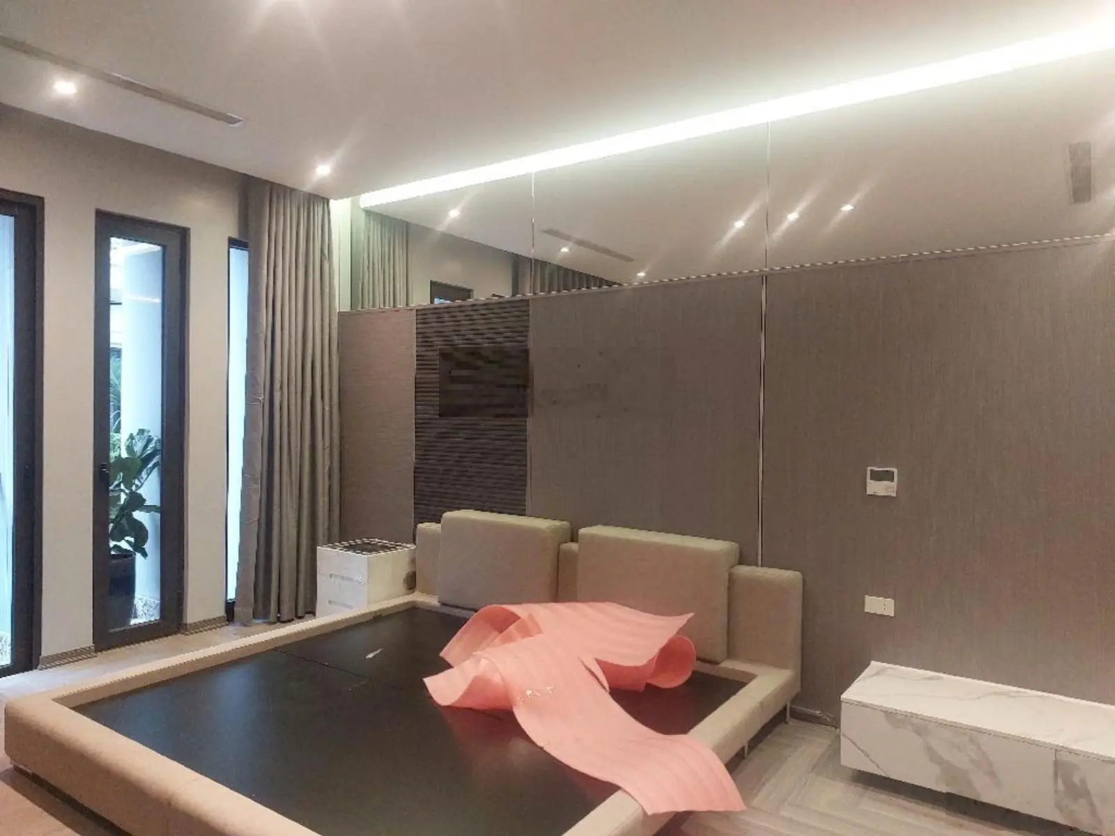 Bán nhà khu víp 918 Phúc Đồng 85m2, MT 6,5m, 5tầng giá 20tỷ phân lô vỉa hè ôtô tránh