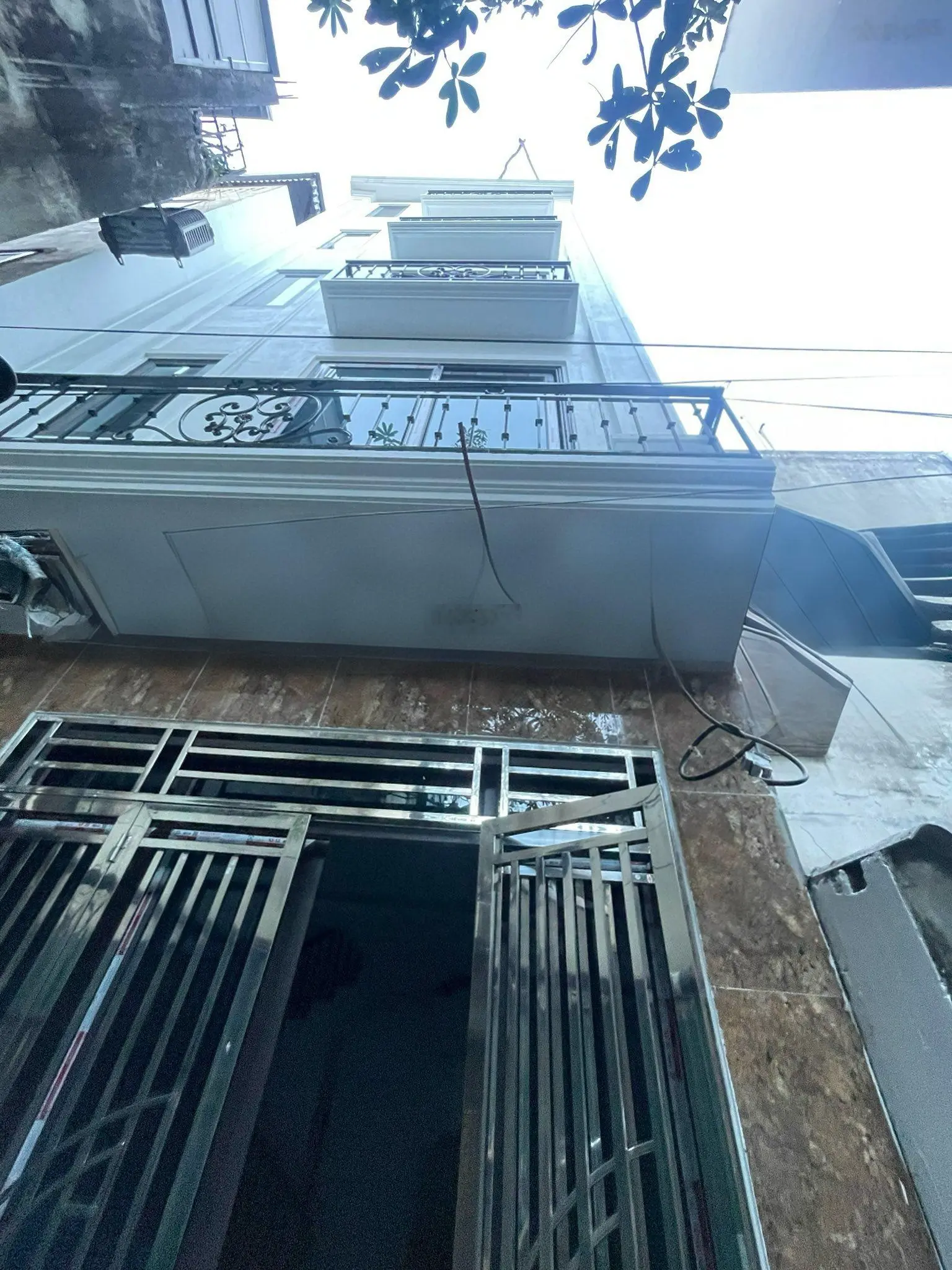 Bán nhà phố Quỳnh Đô, Vĩnh Quỳnh, Thanh Trì, nhỉnh 4 tỷ, 40m2, 5pn, 3wc, ô tô gần, pháp lý đầy đủ
