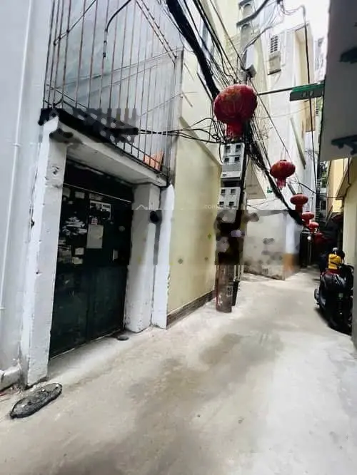 Bán nhà trần cung. 54m2, 4 tầng, lô góc, tặng full nội thất. giá 9.4 tỷ