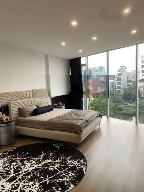 NHÀ VIP! Bán nhà Đội Cấn, Ba Đình 52m2, 8 tầng, MT 5.5, thang máy, sân nướng BBQ, ô tô đậu!