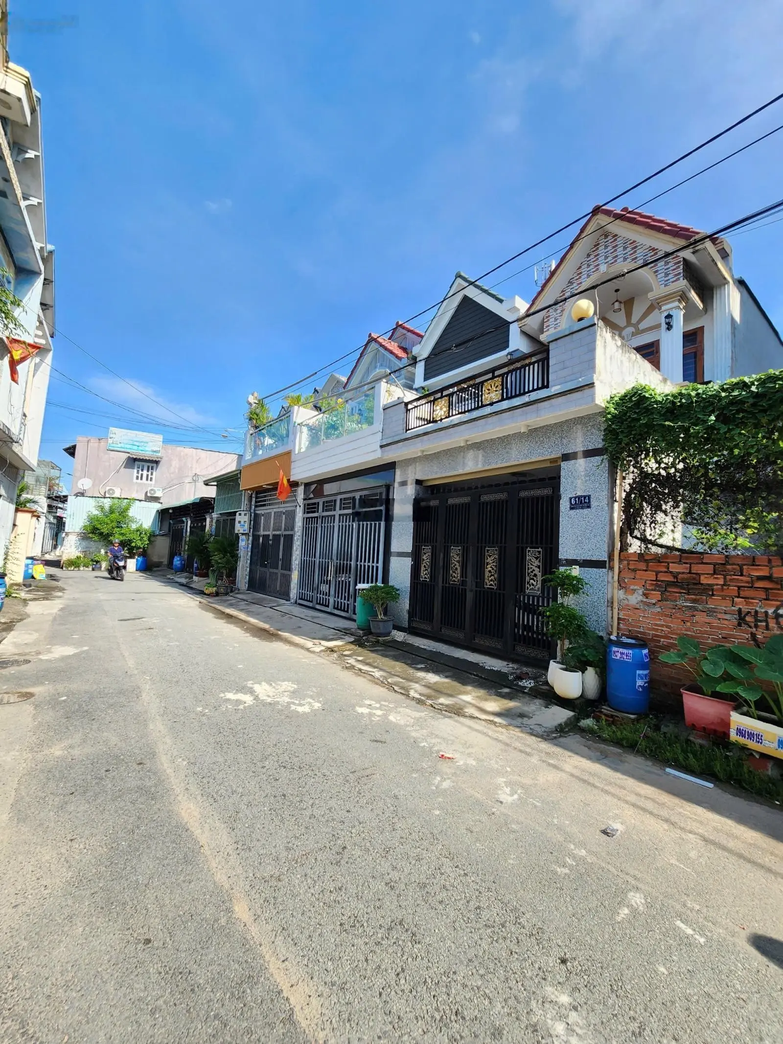 4.65 Tỷ/ bán nhà hoàn công 1T1L gần chợ Dĩ An 1 đường Trần Hưng Đạo TP Dĩ An sân ô tô đường thông