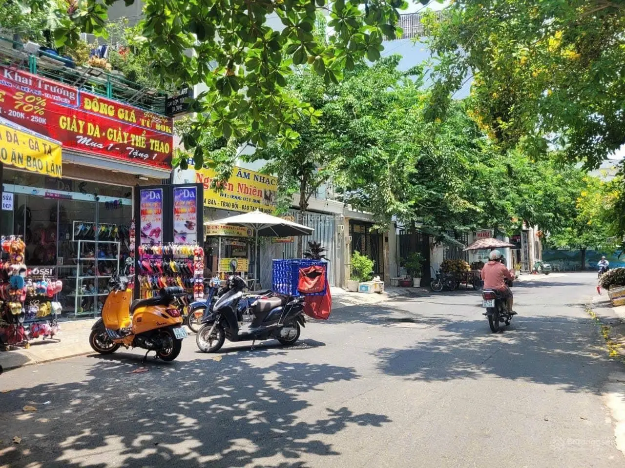 Bán nhà đường 12 Trương Văn Thành giá rẻ