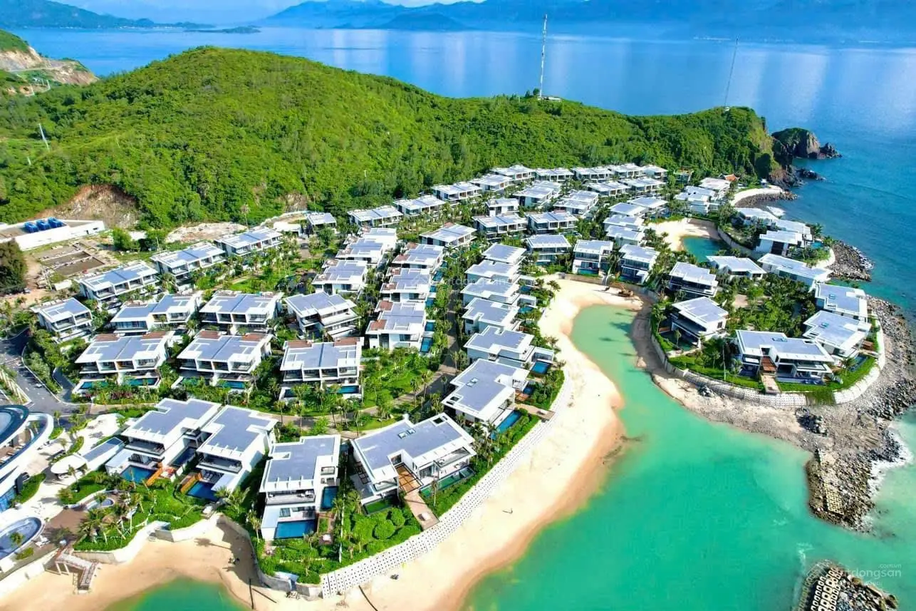 Mua Biệt Thự Gran Melia Nha Trang Tặng 1 Căn hộ 3 tỷ TT đến 8 năm, chia sẻ doanh thu 50% - hoặc ở.