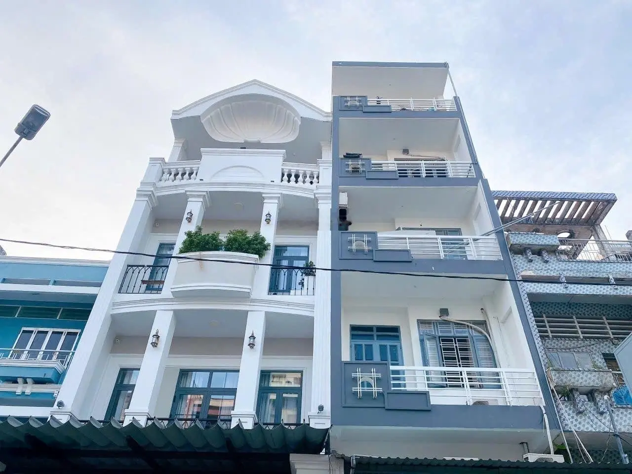 Hiếm có- mặt tiền kinh doanh gần trục đường 3/2, quận 11- 50 m2 vuông vức- 3pn 3wc- giá chỉ 9.9 tỷ