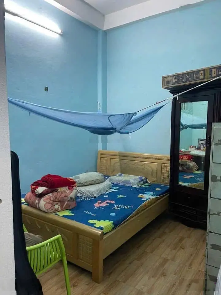 Cần bán gấp căn nhà mặt tiền đường Dương Bá Cung, giá chỉ 3 tỷ 200 TL