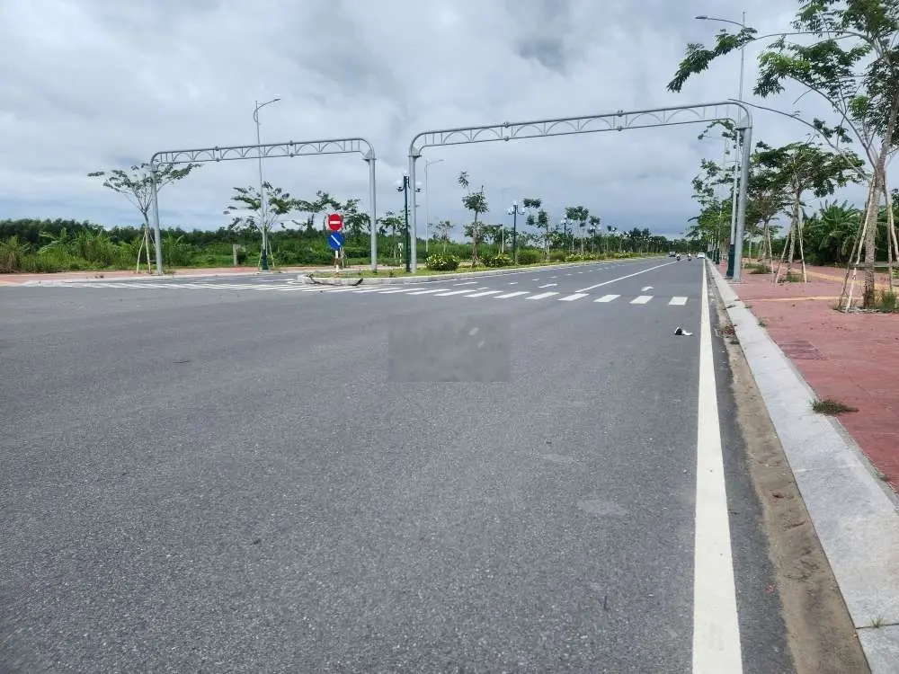 ĐẤT MẶT TIỀN ĐƯỜNG VÕ VĂN KIỆT, THÀNH PHỐ VĨNH LONG