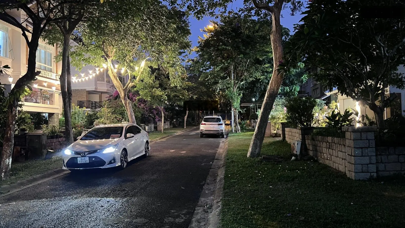 Siêu phẩm biệt thự đơn lập khu compound Thảo Nguyên Sài Gòn Quận 9. LH ngay: 0949 396 ***