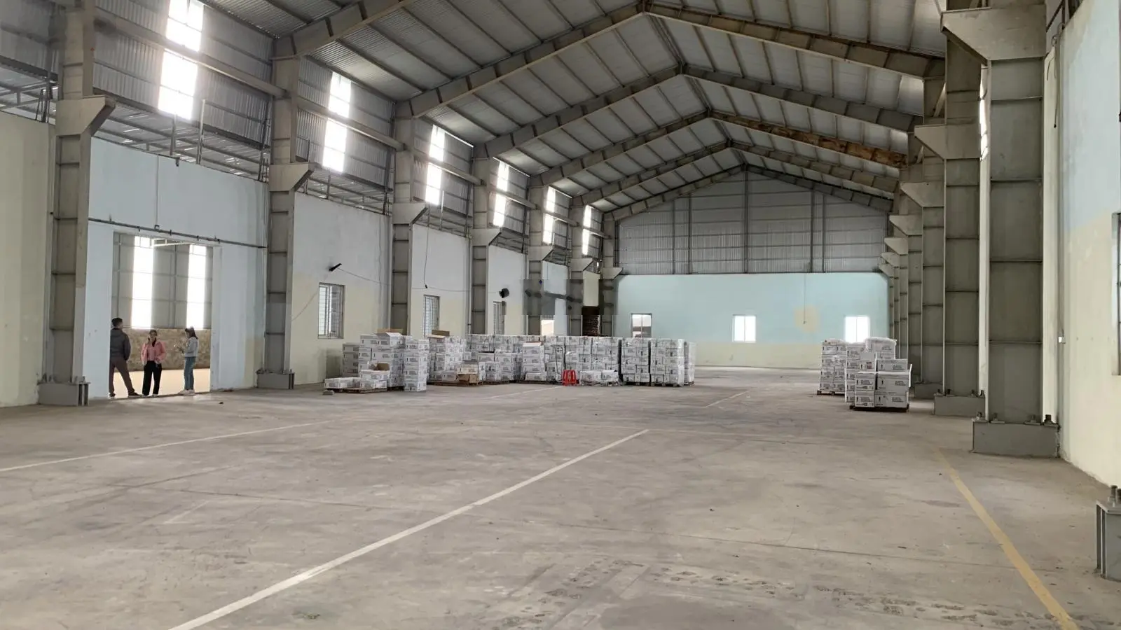 Bán nhà xưởng 6000m2 ngay tại khu công nghiệp Tây Bắc Ga