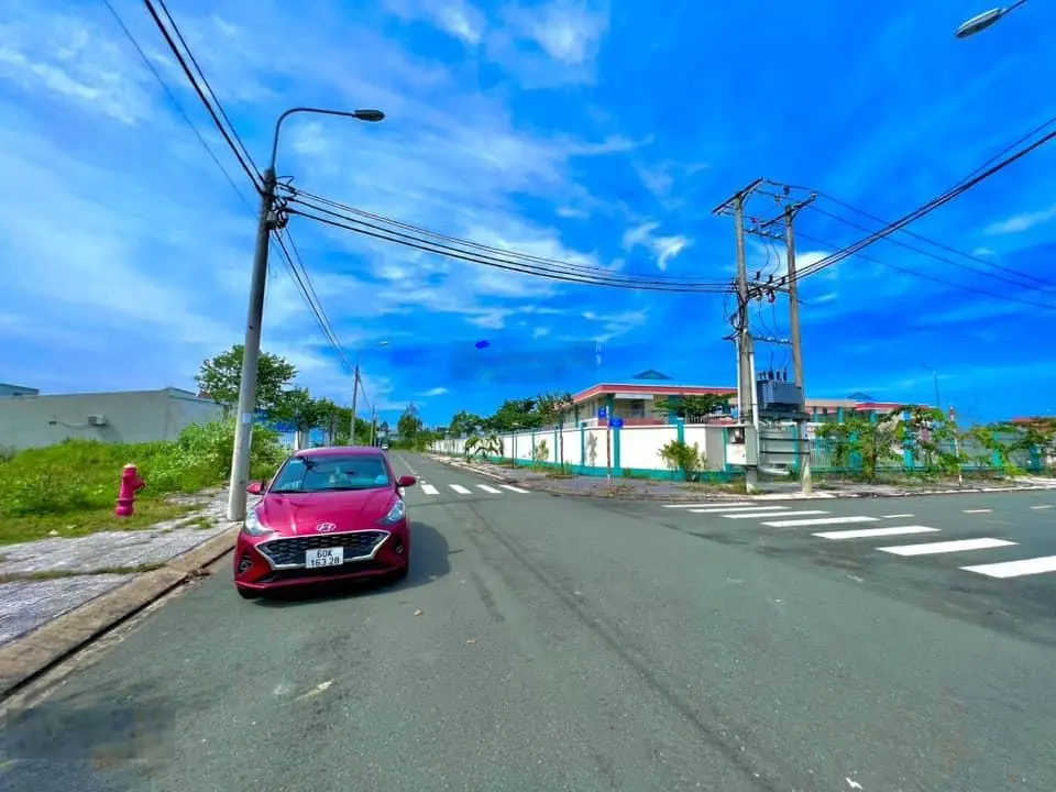 Hạ giá cực sâu lô biệt thự 300m2 trục đường lớn Lê Hồng Phong, gần KDC Phước An - Long Thọ.SHR-2TỶ1
