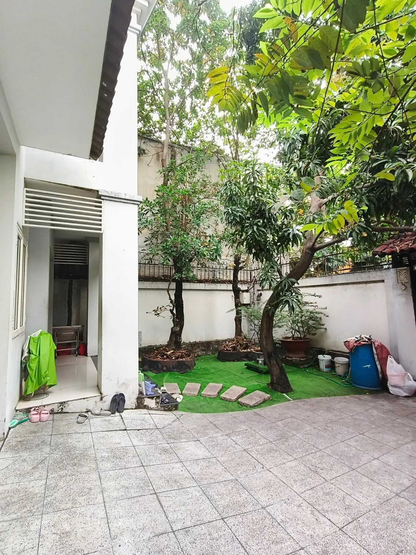 Bán gấp biệt thự 9x28m, 3 tầng giá 21.5tỷ, 793 Trần Xuân Soạn, P. Tân Hưng, Quận 7