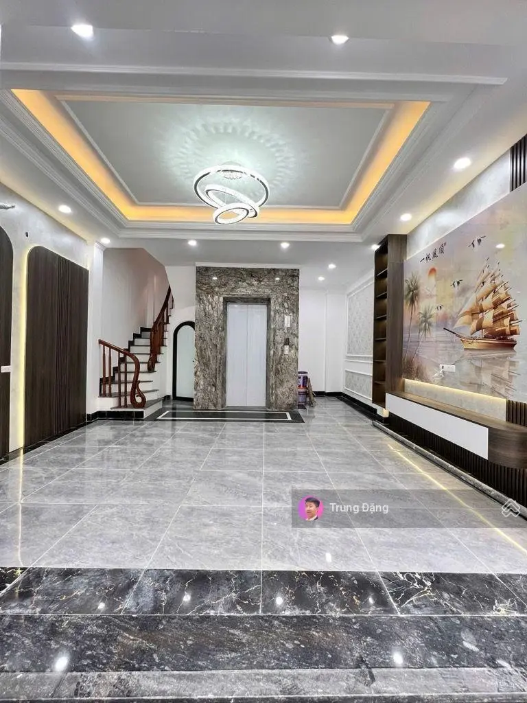 Siêu phẩm 6 tầng thang máy khương đình, 40m2, mt 5.2m, chỉ hơn 9 tỷ