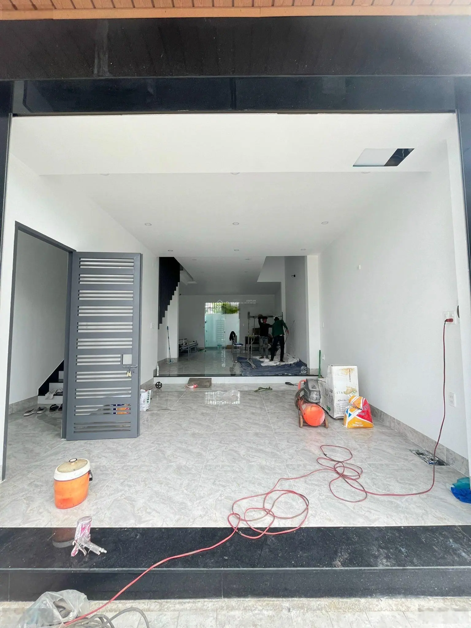 Bán nhà 3 tầng VCN Phước Long 2 gần đường số 28 đường B4 rộng 16m sổ hoàn công giá 7 tỷ
