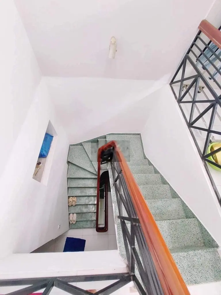 Giảm mạnh Ngô Gia Tự 36m2 GIá 5.8 tỷ Quận 10