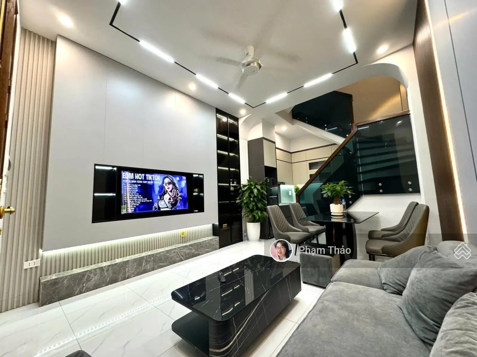 Siêu hiếm! Kinh doanh Tôn Đức Thắng, 10m ra phố, 2 thoáng, cửa sổ thoáng sáng, an sinh đỉnh 51m2*4T