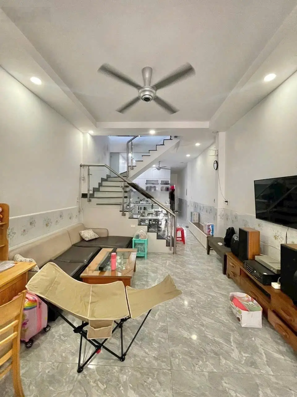 Chính chủ cần bán trệt 1 lầu đường Trần Quang Khải, Đông Hòa, Dĩ An. Đường 7m. DT 90m2 thổ 70m2