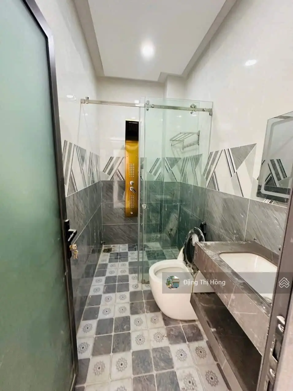 Cần ra gấp nhà đường Lê Cơ 68m2, sát trường THP An Lạc ra Go An Lạc 5p 1T1L, shr đang cho thuê 8tr