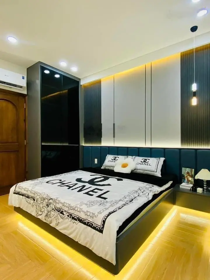 Sở hữu nhà mặt tiền KD gần chợ Bình Chánh - nhà mới đẹp 1trệt 1lầu - 5x20m - siêu đẹp