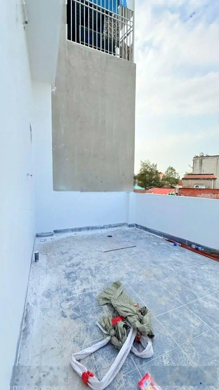 Nhà phố gần chợ Xóm Vắng phường Dĩ An TP Dĩ An