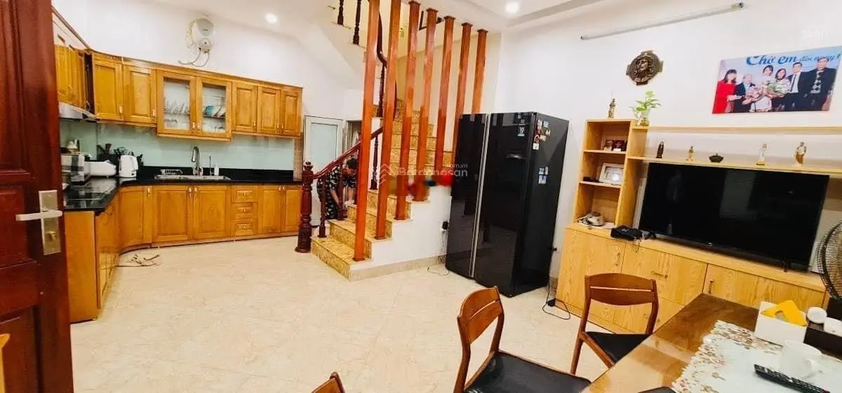 Nhà đẹp TT Ba Đình - Giá đẹp - ngõ thông - gần phố. DT: 35m2 x5tầng tài chính: 6,7tỷ