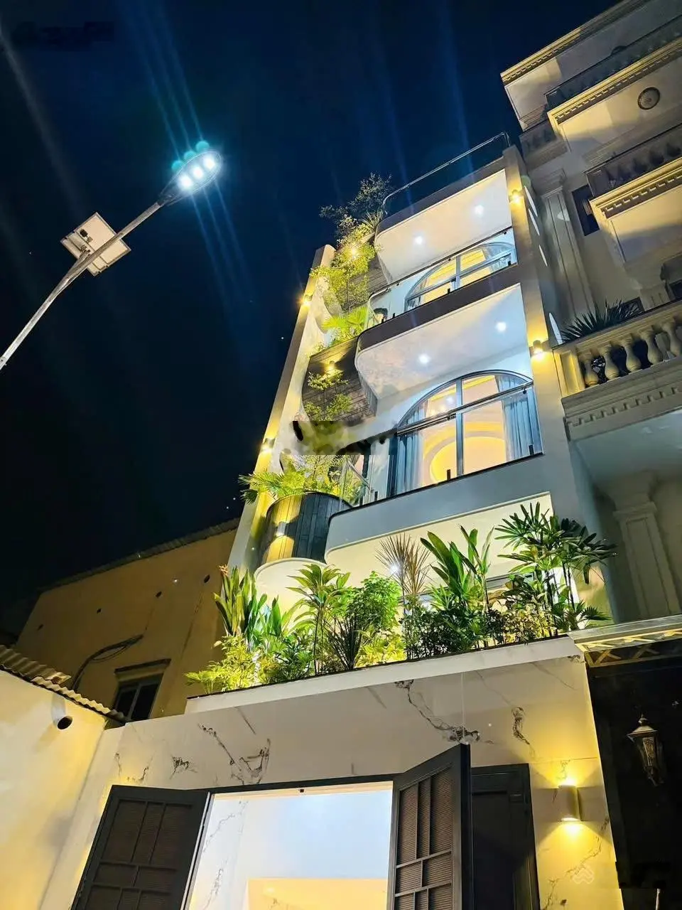 Ngộp vốn cần bán nhà Đường Bành Văn Trân P7 Tân Bình Giá 3tỷ260/60m2(5x12m) nhà 3 lầu, có sổ sẵn,..