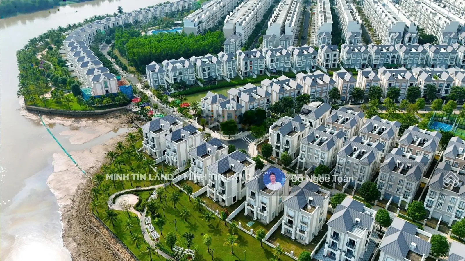 Em Toàn chuyên bán dòng Biệt thự, Dinh thự tại Vinhomes Grand Park Quận 9. LH 0795566024 Mr. Toàn