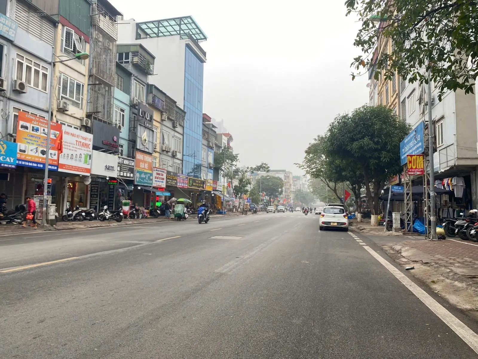 Bán nhà phân lô VIP ô tô tránh phố Trần Quốc Hoàn, Cầu Giấy 55m2x7 tầng thang máy, giá nhỉnh 20 tỷ