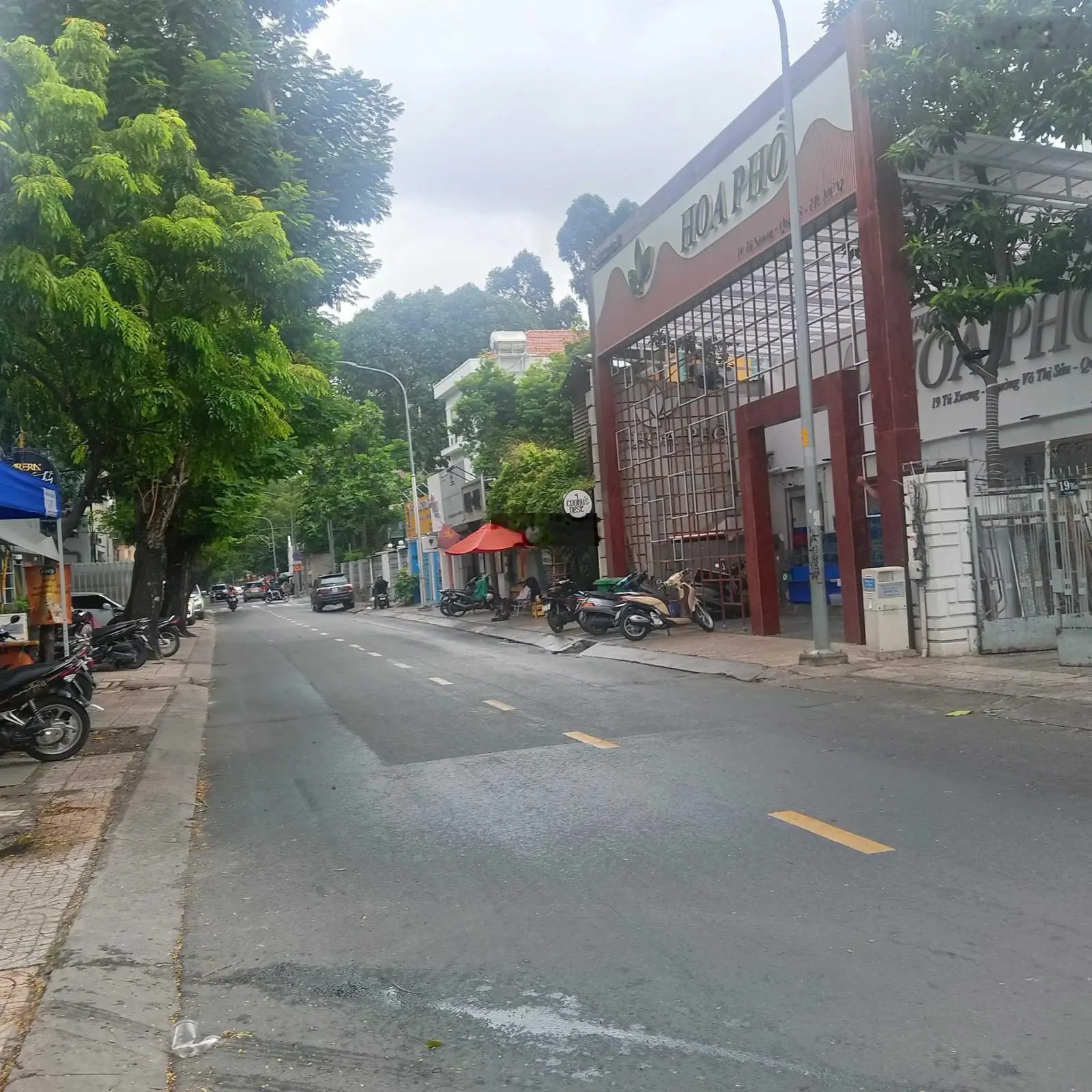 Bán nhà đường Nguyễn Trọng Tuyển, quận Tân Bình (10x21m) giá 39 tỷ