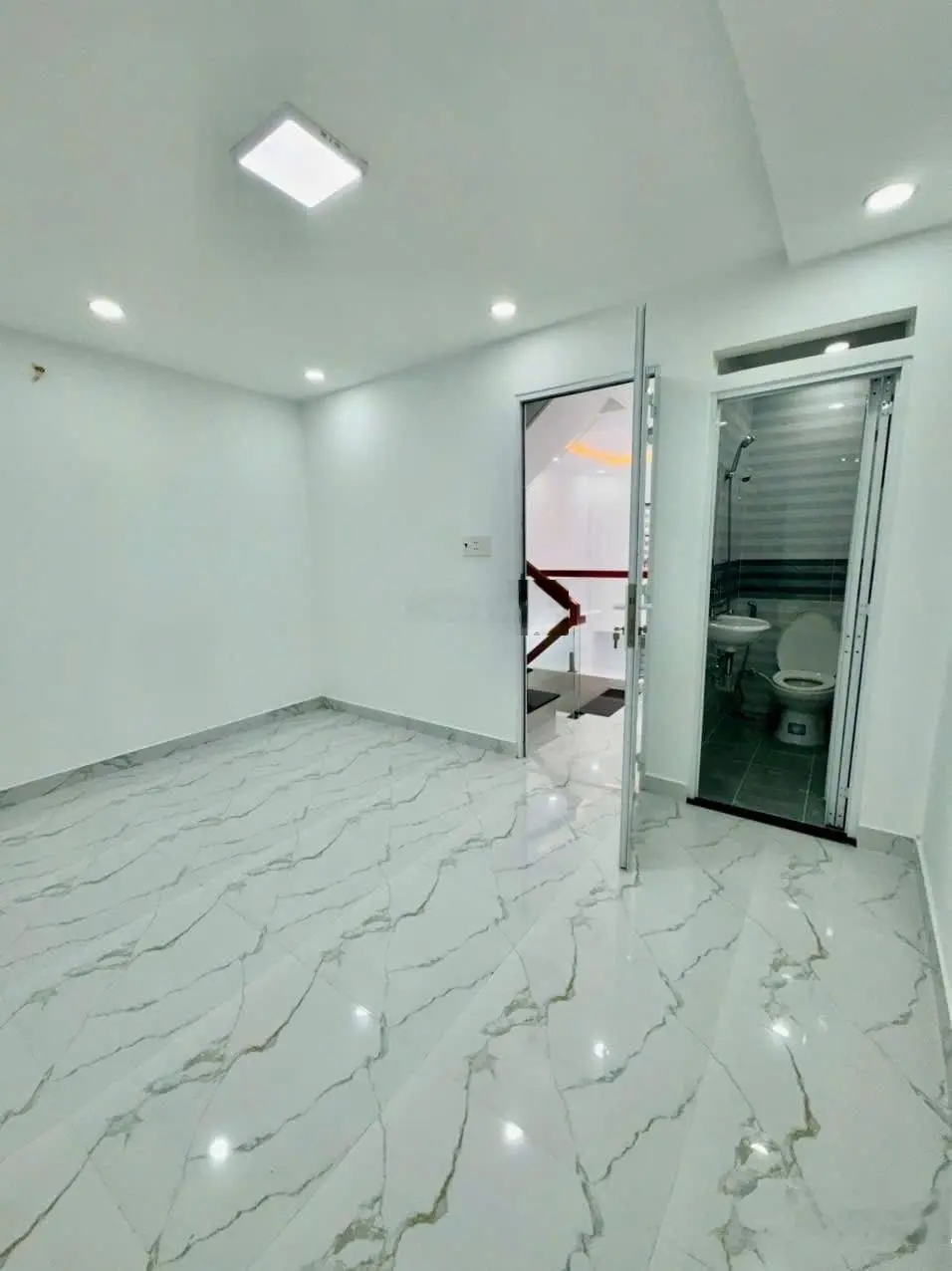 Kẹt tiền bán nhà Đoàn Nguyễn Tuấn, Bình Chánh. SHR. Diện tích nhà 80m2. Giá bán 510 triệu .