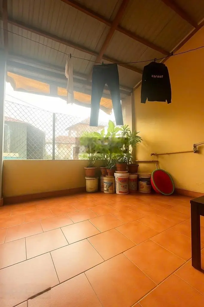 Bán nhà vĩnh hưng- 35m- 4tầng lô góc 2 mặt thoáng- nhà dân xây - gần phố - ngõ đẹp thông thoáng.