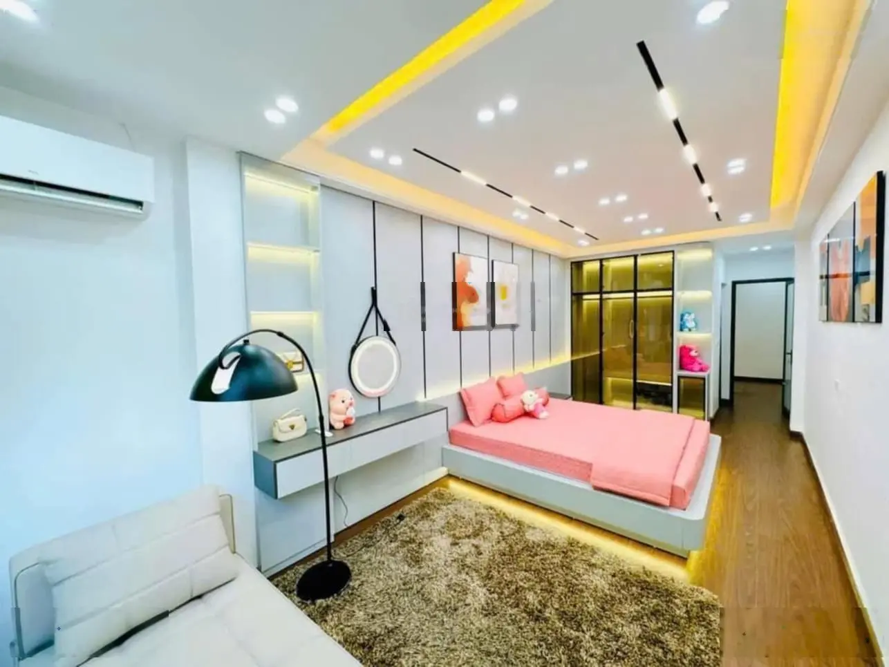 Vị trí đẹp, trung tâm Đống Đa - Hà Nội, DT: 34m2 x 4 tầng - MT: 3,5m giá: 6,95 tỷ