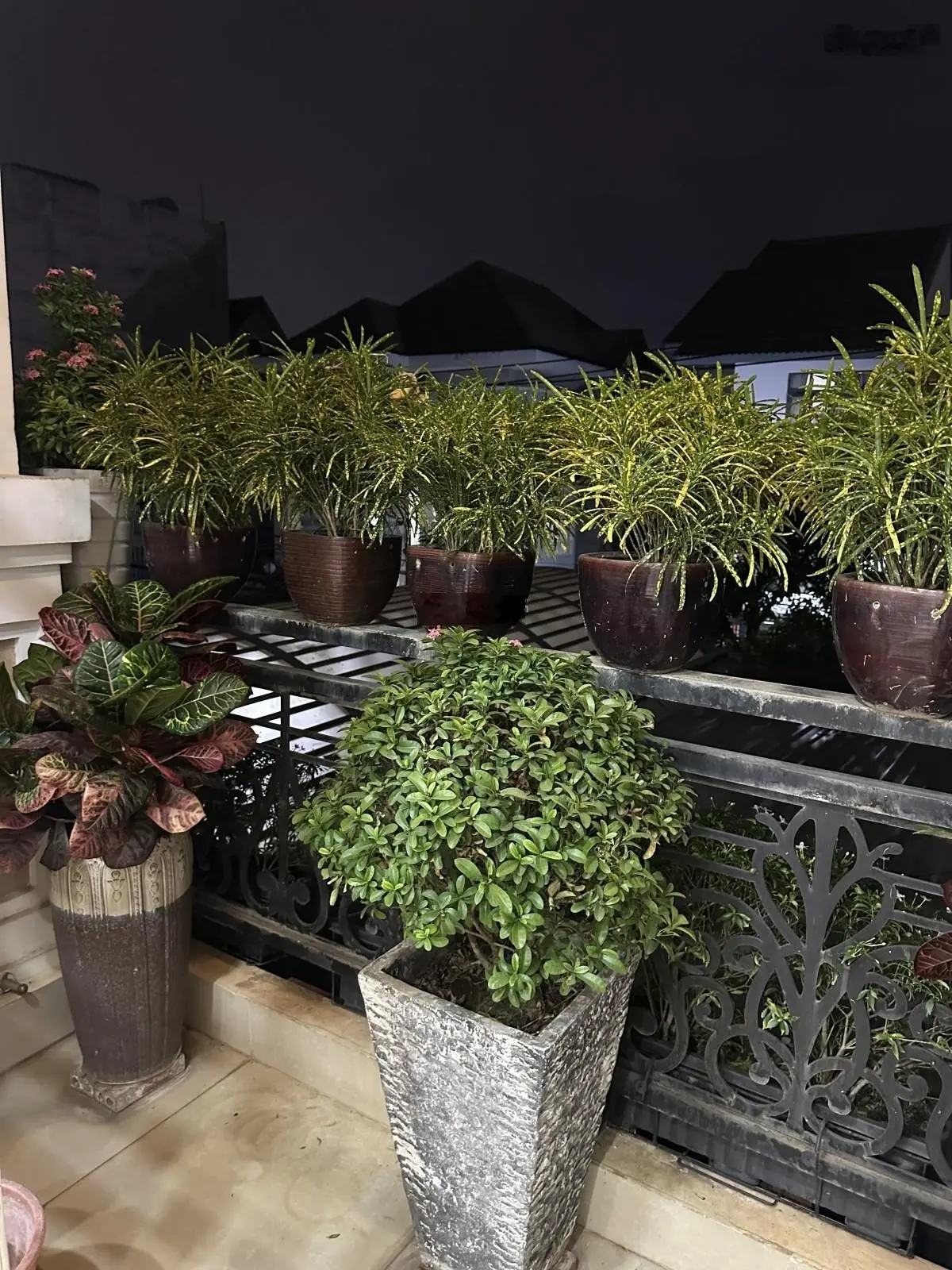Siêu phẩm nhà đẹp - kts thiết kế - mặt tiền hxt tránh 10m thông kinh doanh -hiệp bình phước-