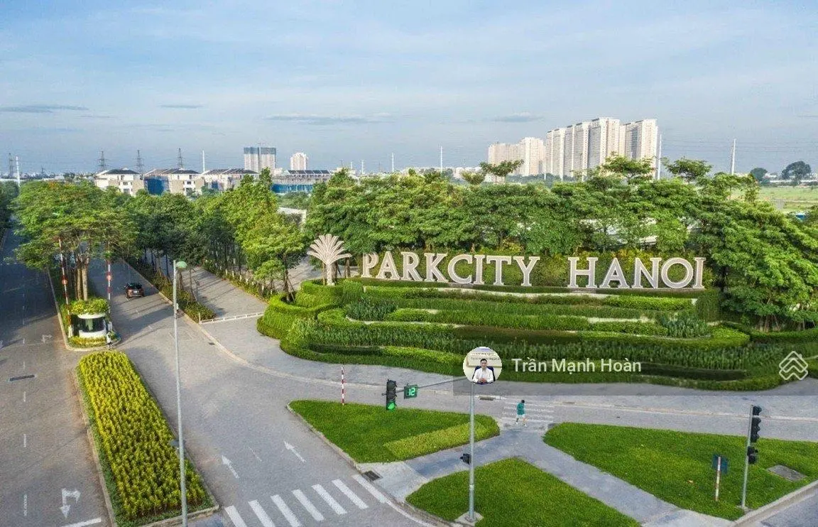 Tôi chính chủ bán nhà cạnh tòa CC Văn Phú Victoria Phú La, Hà Đông, 36m2 ôtô đỗ gần. 3pn. Giá 5tỷ5