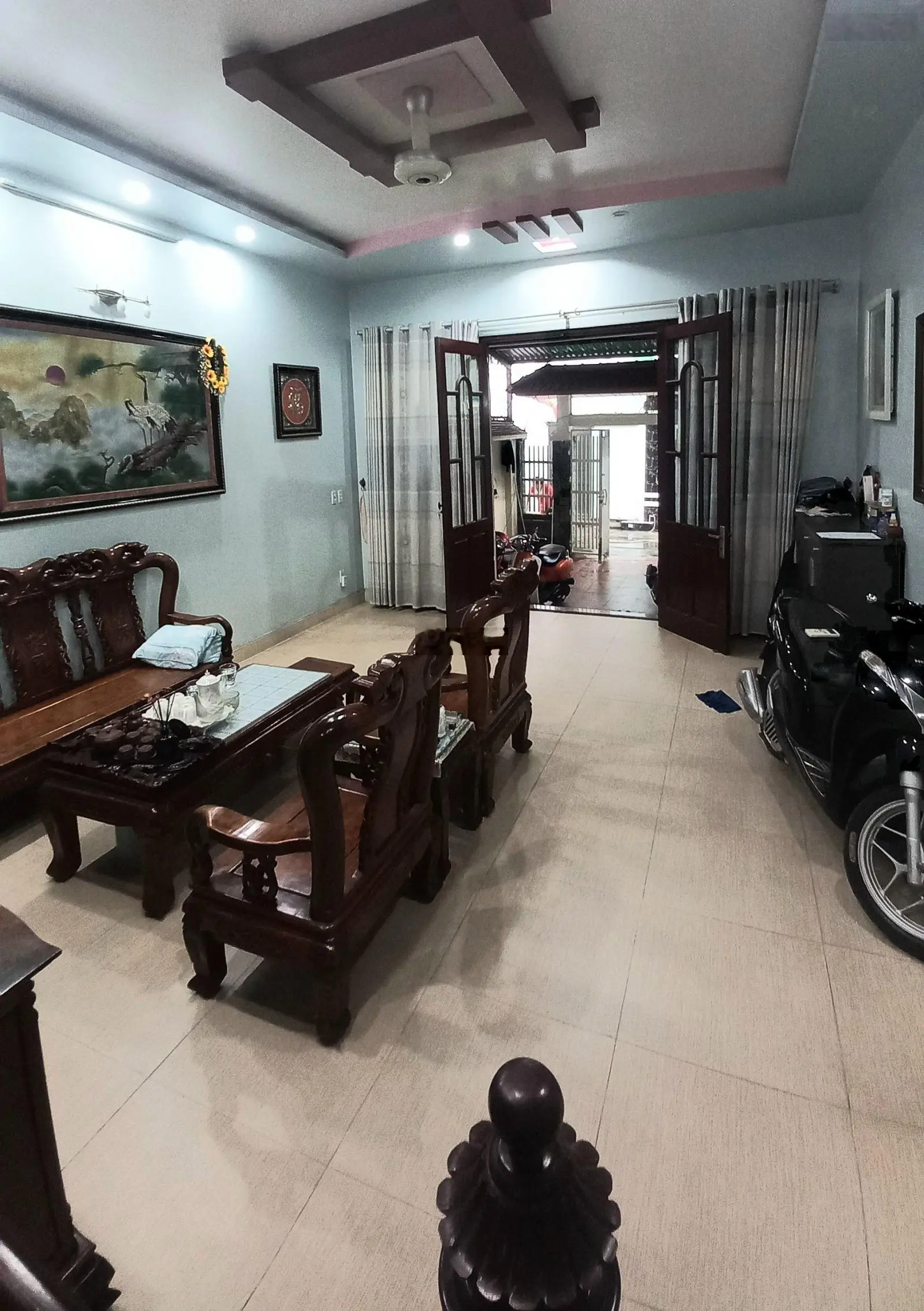 Bán nhà tại Phạm Văn Đồng, An Dũng, Dương Kinh. 101m, 3 tầng sân cổng, oto đỗ trong sân, chỉ 3,7 tỷ