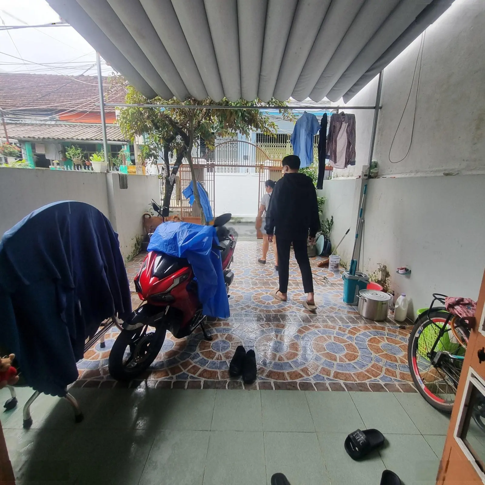 Bán đất tặng nhà kiệt oto nguyễn phước nguyên, ngay sát chợ thuận an.
